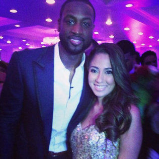 马卡：对点球判罚不满，阿隆索中场休息时找裁判要求解释（马卡：阿隆索对点球判罚不满，半场时向裁判索要解释）