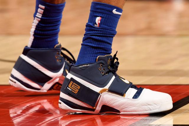 【独家专访】广东蜀地红目标明确冲中乙，引援标准首度公开（独家对话：广东蜀地红剑指中乙，首次公开引援标准）