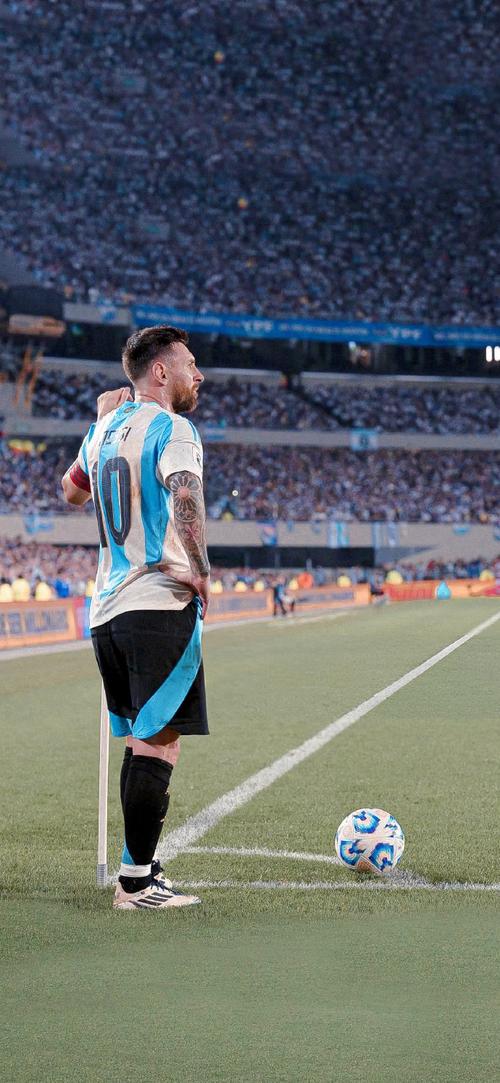 送出助攻，阿森纳梯队11岁法国小将晒比赛视频（阿森纳青训11岁法国新星献助攻并晒比赛视频）