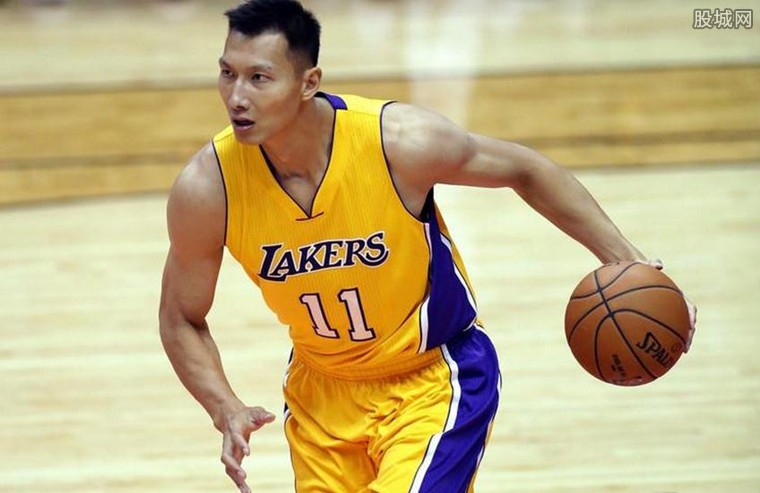 意媒：国米可以启用青训小将卡马特，以应对邓弗里斯伤缺情况（意媒：邓弗里斯伤缺，国米或提拔青训小将卡马特顶替）