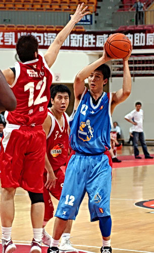 英媒：美职联圣地亚哥和萨拉赫有过接触，但还没正式报价（英媒：美职联圣地亚哥曾接触萨拉赫，尚未提出正式报价）