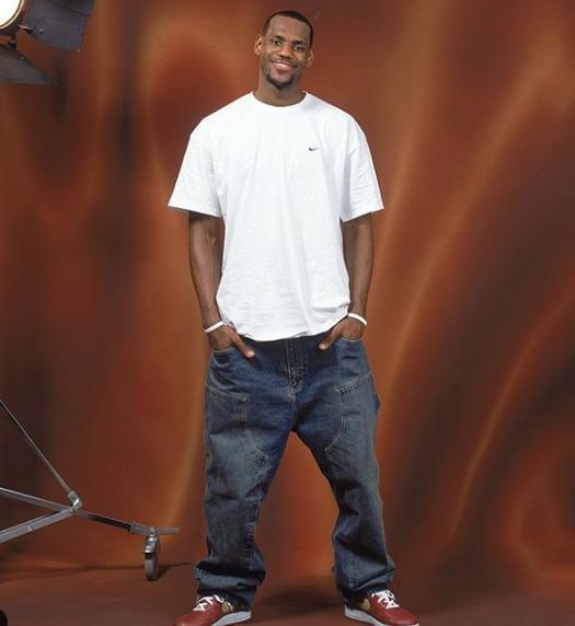 体图：聚勒将在明夏离开多特，队友们也认为他将离队（体图：聚勒预计明夏告别多特，队友普遍认为其将离队）