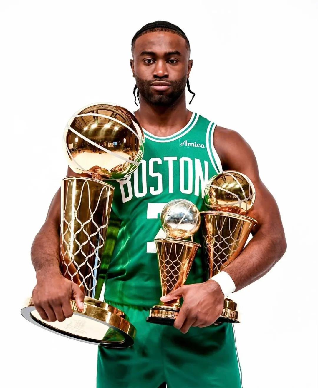 塞内加尔非洲杯大名单：雅克松、马内、海港旧将恩迪亚耶在列（塞内加尔公布非洲杯参赛名单：马内、雅克松与海港旧将恩迪亚耶入选）