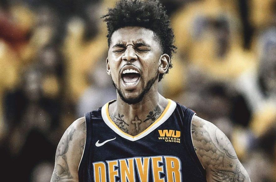 斯基拉：英超俱乐部想签圣地亚哥-卡斯特罗，但博洛尼亚不想卖（斯基拉：多家英超球队青睐圣地亚哥·卡斯特罗，但博洛尼亚态度强硬不愿放人）