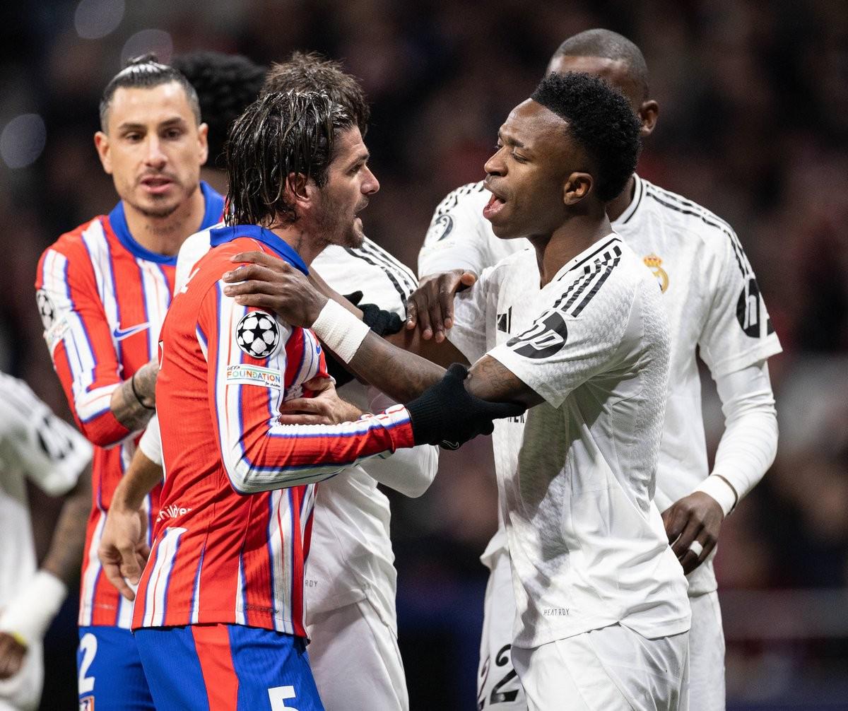 热议中超保级：赛程为人情世故提供便利；亚泰想搞肯定冲回来（中超保级引热议：赛程为人情操作留空间，亚泰若出手必将冲回）